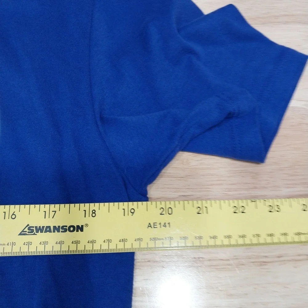 The North Face Mens T-Shirt Short Sleeve Logo Graphic Small Purple